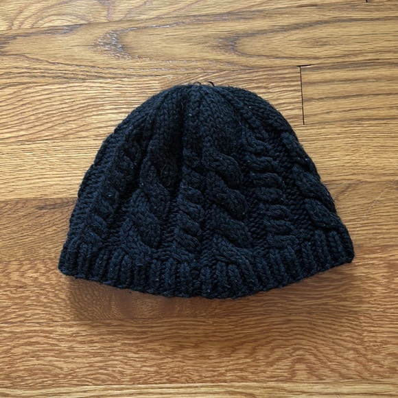 North Face Black Ribbed Beanie - Picture 5 of 6